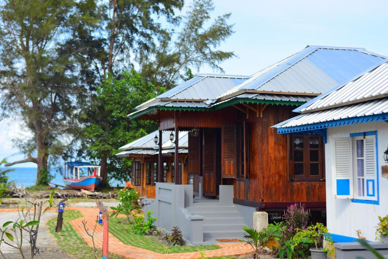 Rock And Wreck Dive Resort Tanjungbinga Esterno foto